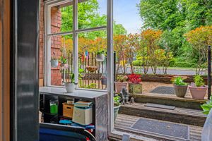 Photo 6- click for photo gallery